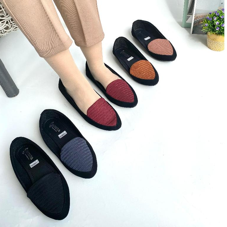 Flatshoes Cewek Hitam Kerja Diksi Polos Sepatu Wanita Sol Karet