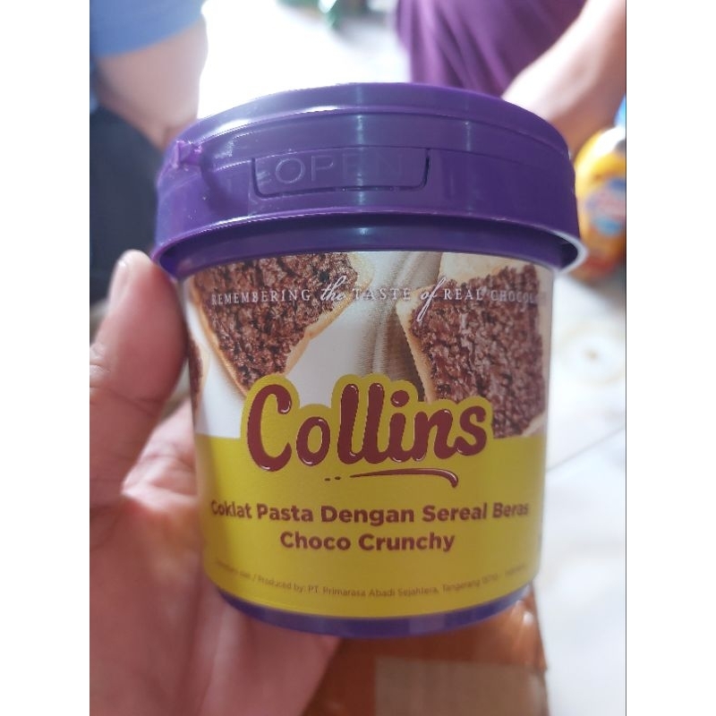 

Collins Crunchy 350 gram full coklat