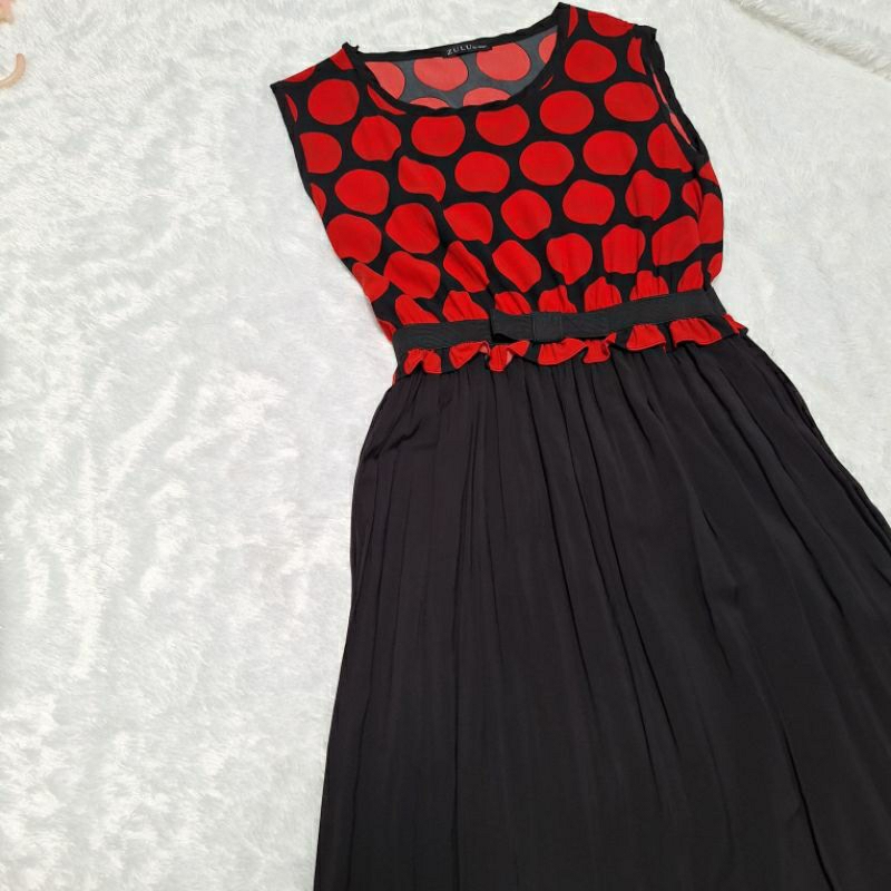 long dress kutung hitam merah polkadot