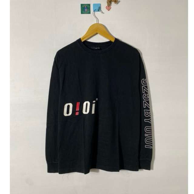 KAOS LONGSLEEVE OIOI SPELLOUT SECOND