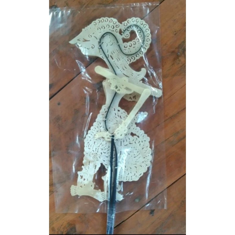 Wayang Kulit Sadewa Putih