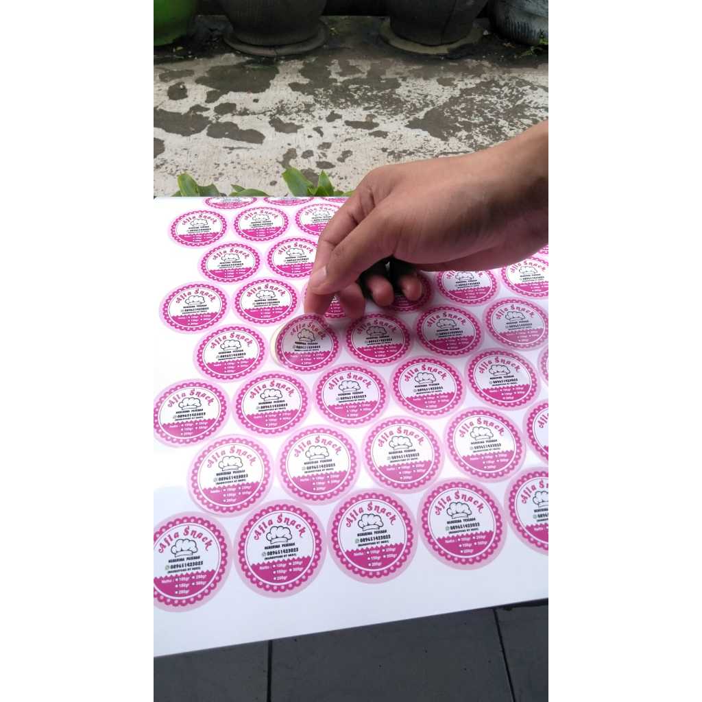 

Stiker Label Makanan Custom / Sticker Label Makanan / Stiker Kemasan Termurah