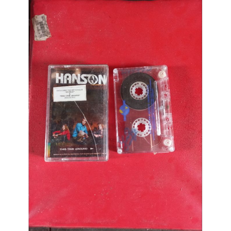 kaset pita Hanson nyala