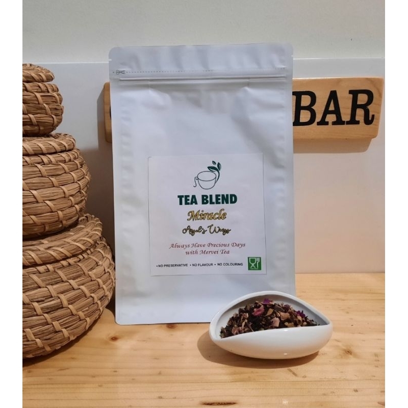 

Tea Blend Artisan / Teh rasa Keajaiban / Miracle Aromatic Tea / Teh racikan 50 gr [Marvei Tea]