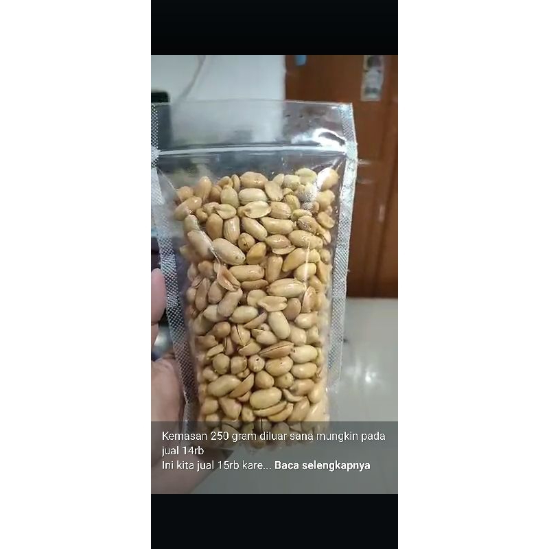 

KACANG EBI GARLIC/KACANG BAWANG GORENG 250 gram