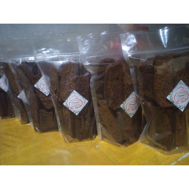 

cemilan bolu pisang kering grosir