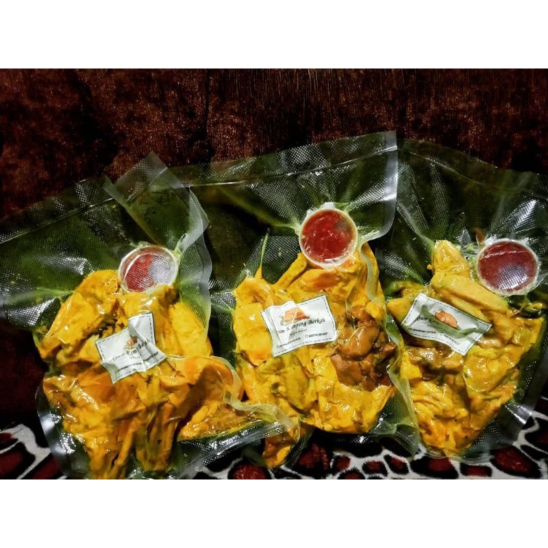 

bebek ungkep free ampela ati sambal kremes