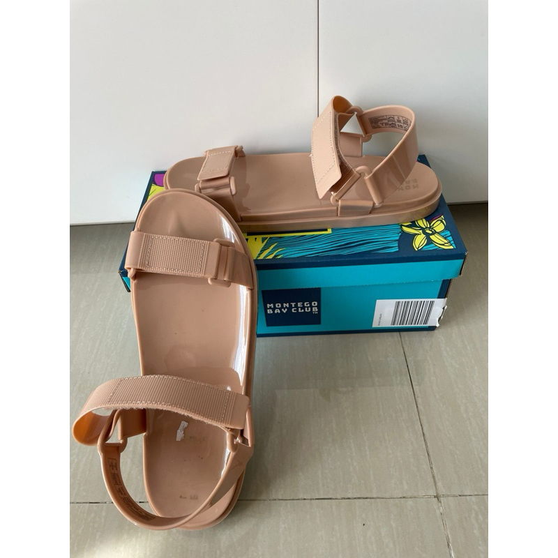 Montego Bay Club Sandal Wanita