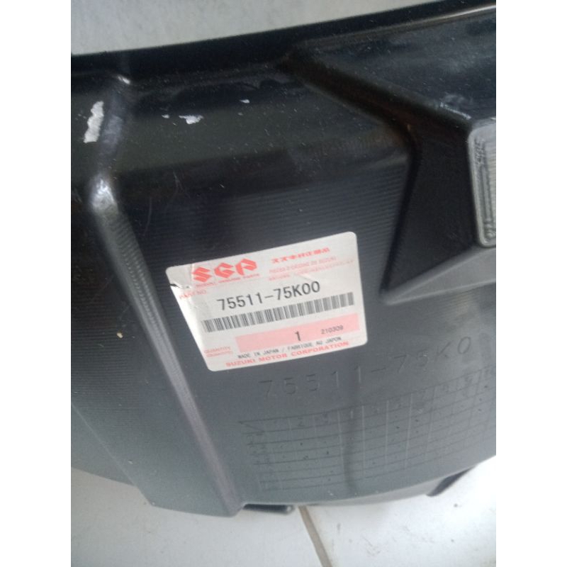 Lining Fender belakang Kanan Neo Baleno 2008(baleno SX)