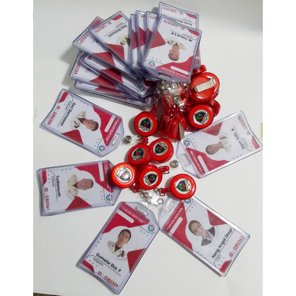 

Id Card Costume 1 Set Yoyo Security Guru Dosen Dokter Perawat Panitia Siswa Siswi