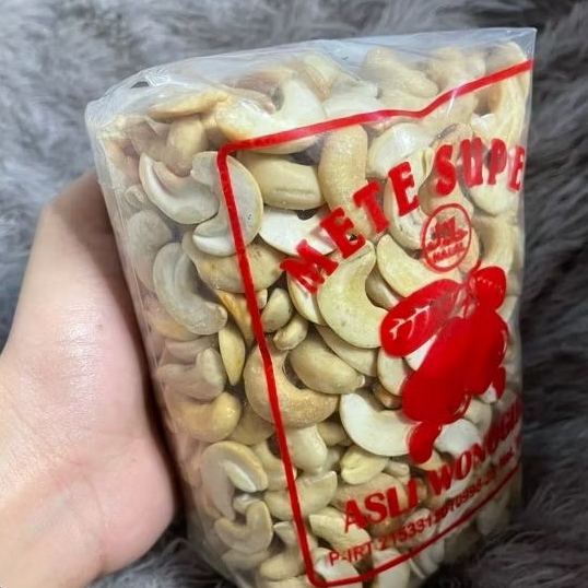 

Mete belah dua kering mentah 1kg