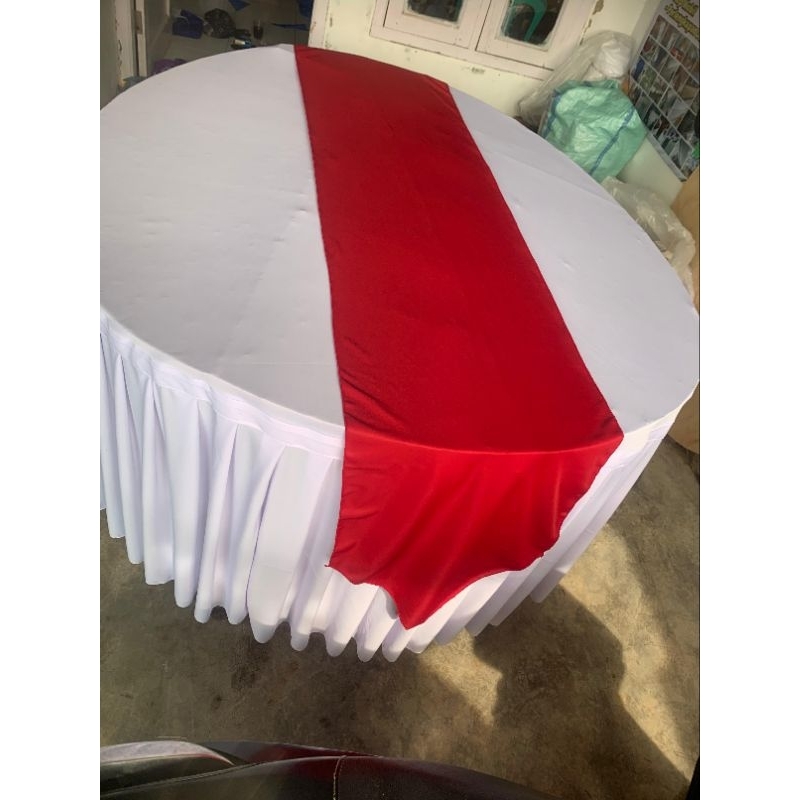 Cover meja bulat plus RUNNER Dasi