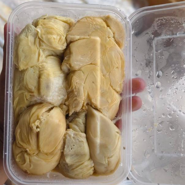 

Durian Kupas Padang Sumatra box 500 gr