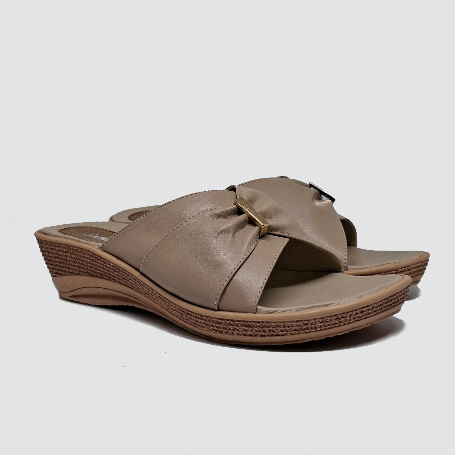 Wedges Cream Cantik Terbaru 5cm Sendal Wedges Wanita Pesta Pernikahan Kondangan