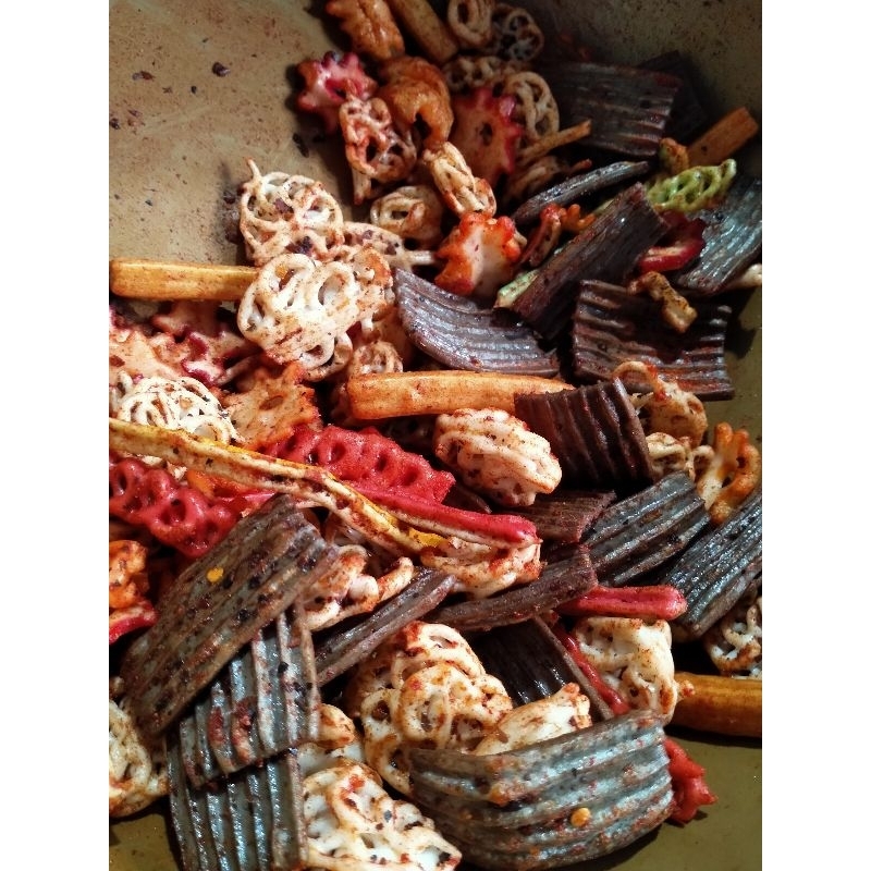 

CUMAN 9.700 / 250gr HARGA BAR BARRRRR SEBLAK MIX