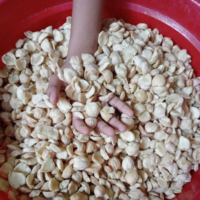 

kemiri pecah super ukuran 500 gram