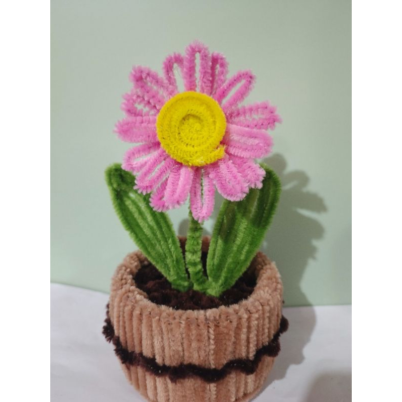 Pot Bunga Lucu Kawat Bulu – Dekorasi Modern & Minimalis