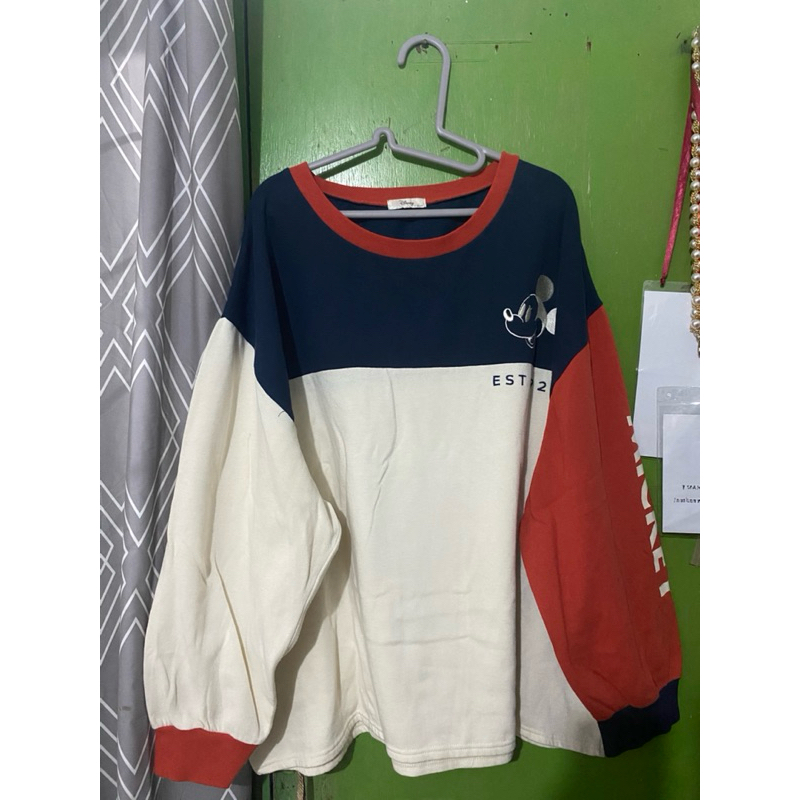 crewneck mickey