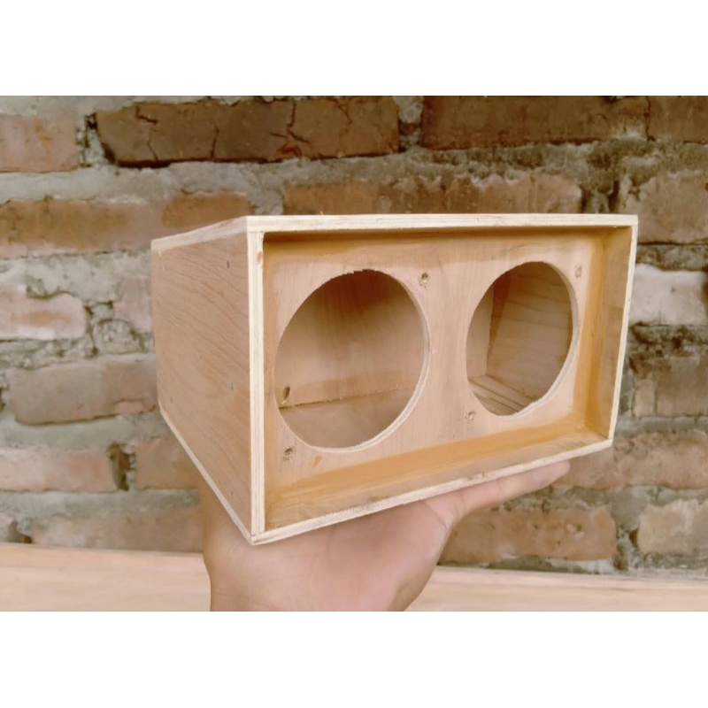 BOX MINIATUR SOUND TIPE LINE ARRAY