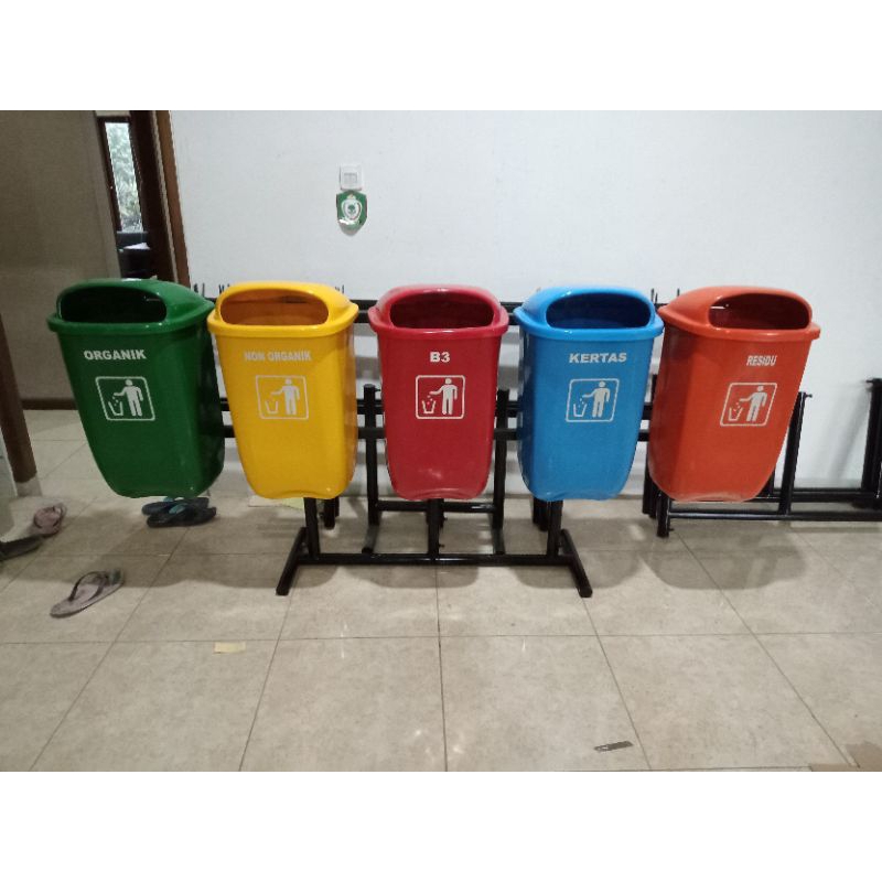 tempat sampah fiberglass 60 L oval,tempat sampah, tempat sampah outdoor, tempat sampah viral