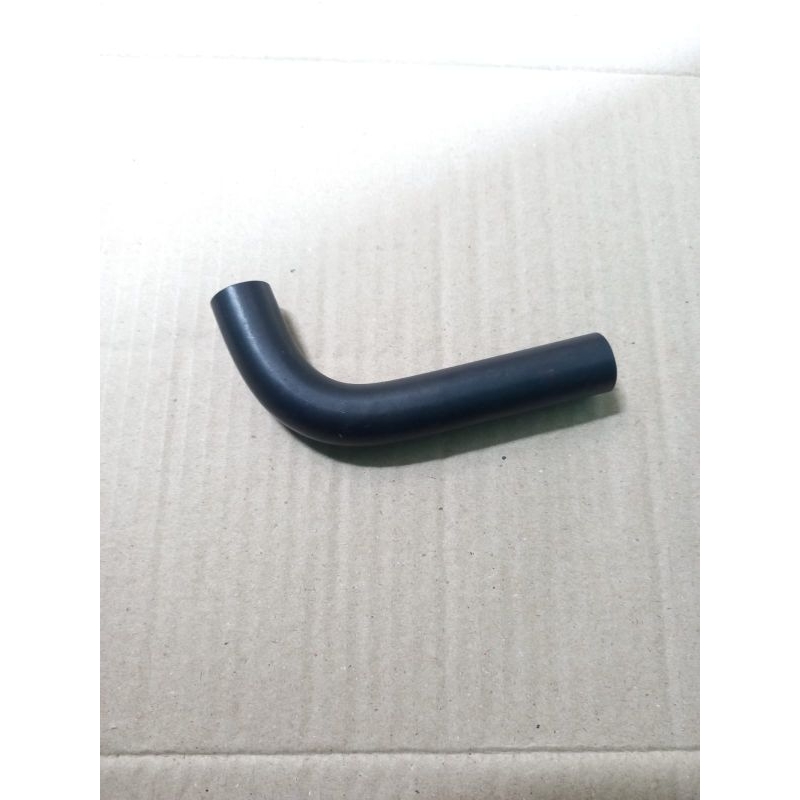 Selang Ventilator Oli Nissan March