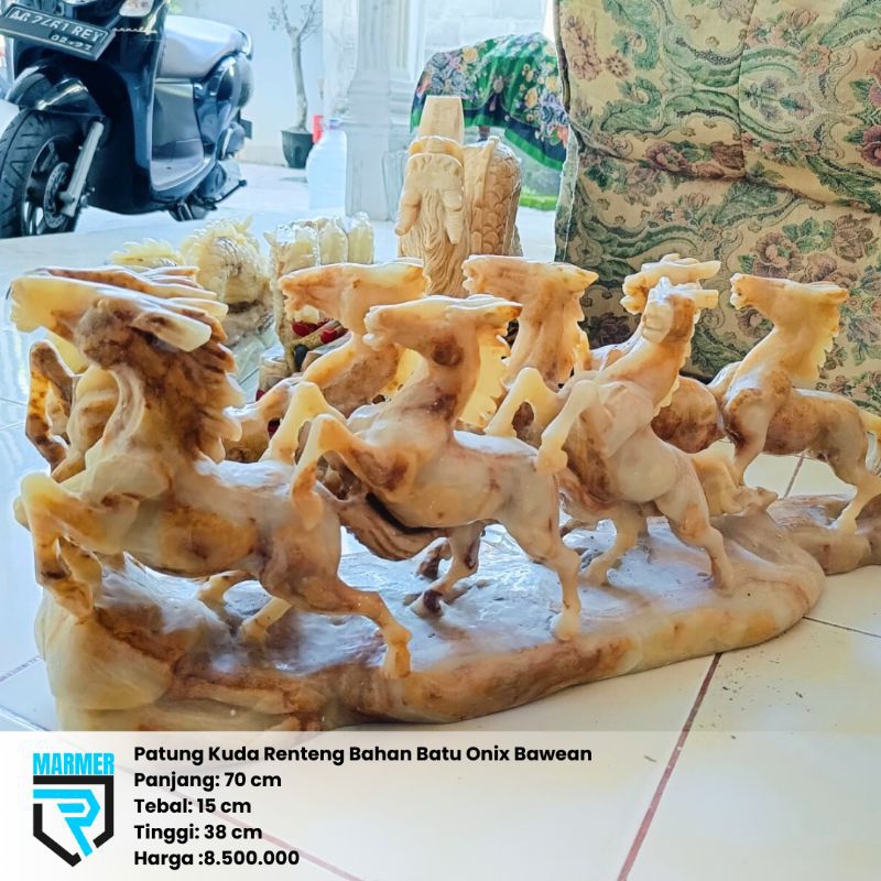 Patung Kuda Renteng Bahan Batu Onix Bawean