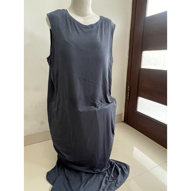 Dress panjang bahan spandex kaos tanpa lengan dengan cup bra ANDAR