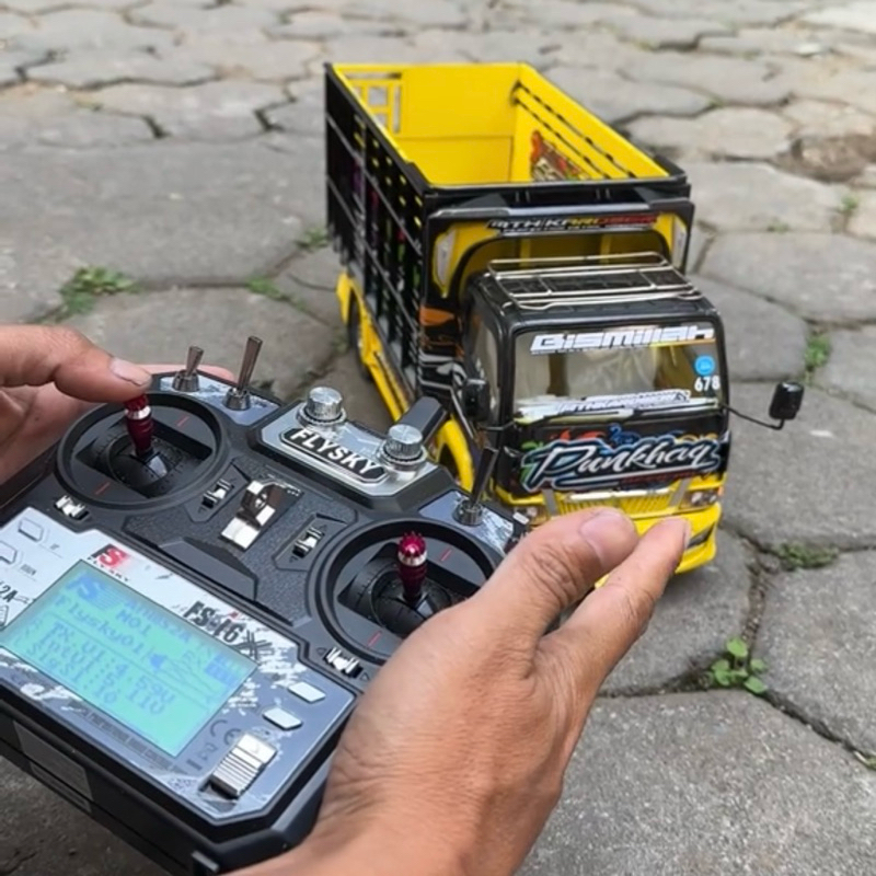 Truk Oleng Full Variasi - RC Miniatur Truk - Truk Oleng Dari Kayu Asli - Mainan Anak