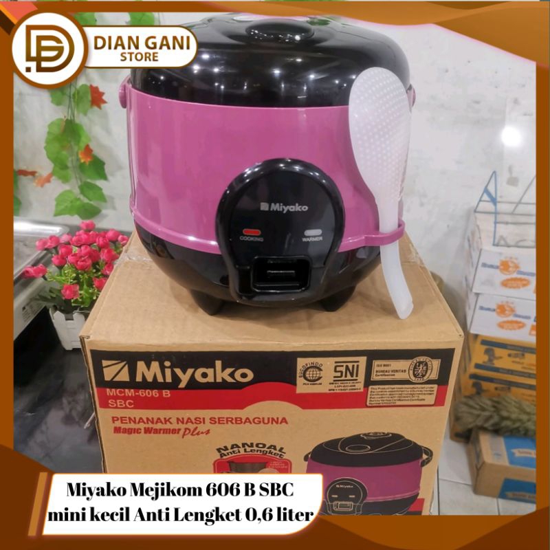 Miyako Mejikom 606 B SBC mini kecil Anti Lengket / Rice cooker Penanak nasi Anak Kos / Magic