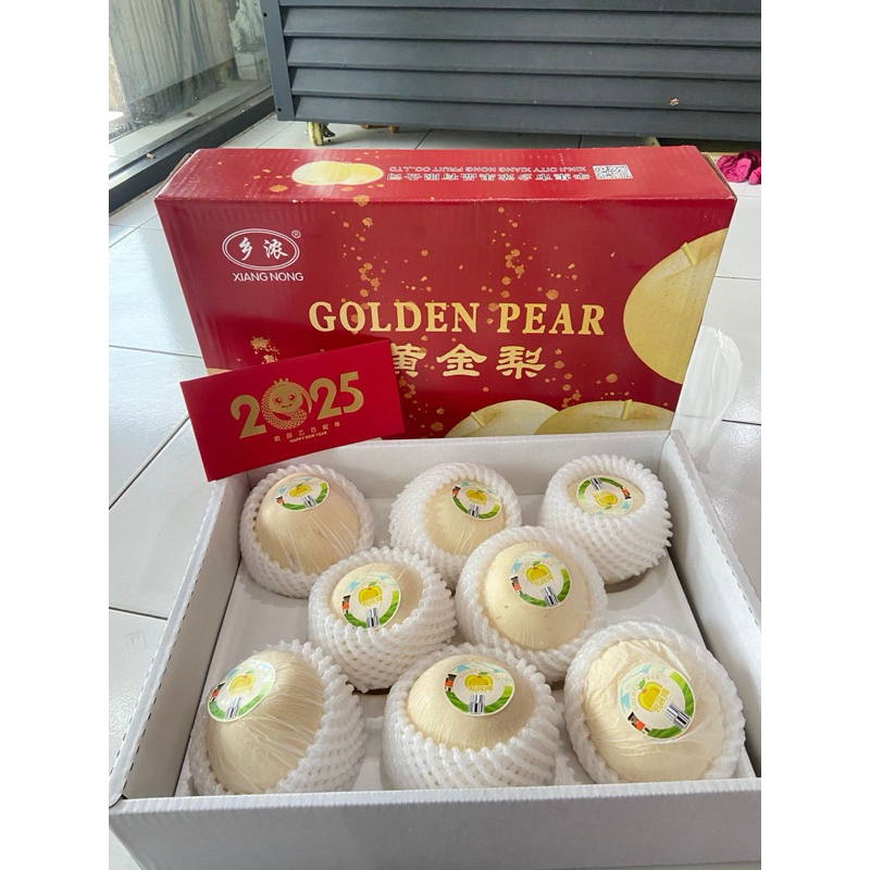 

INSTANT hampers buah pear golden imlek CNY surabaya sidoarjo