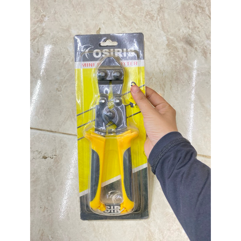 

Gunting Beton tangan / mini bolt cutter