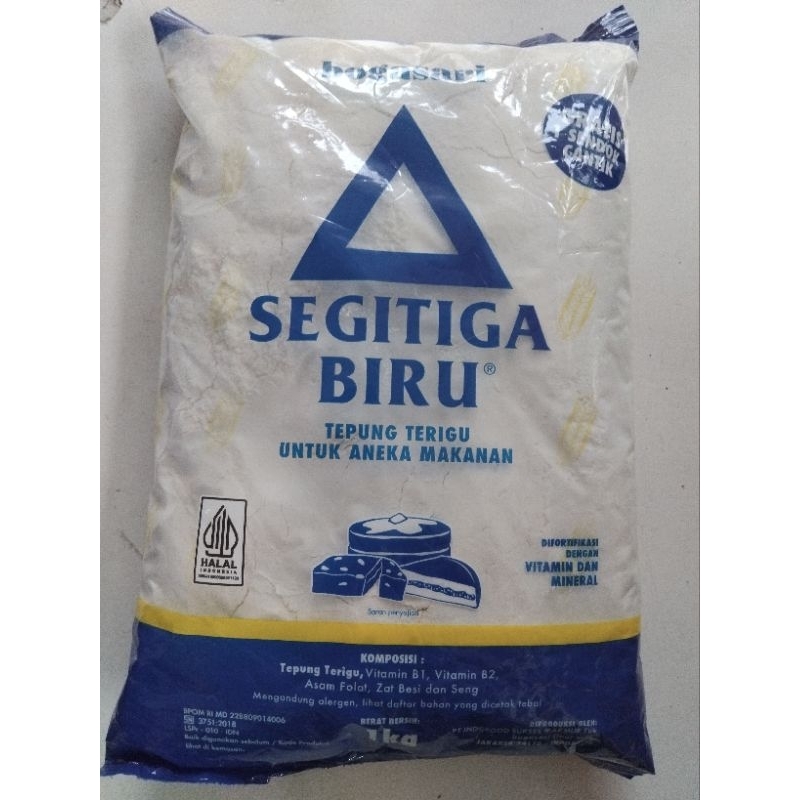 

Terigu Segitiga biru 1 kg