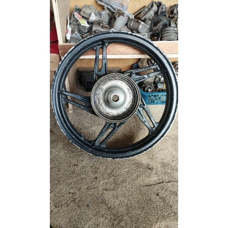 velg belakang beat new