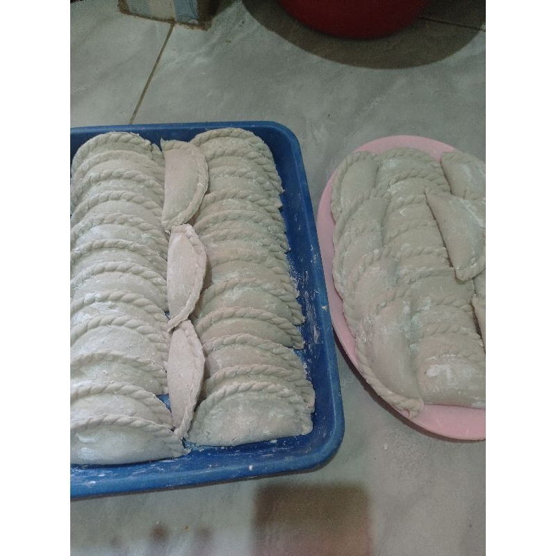 

Cireng rasa ayam pedas isi 10