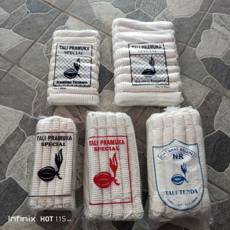 

Tali pramuka (20 biji) serat -+10/5M tali lurus/tekuk serat pramuka bagus kuat
