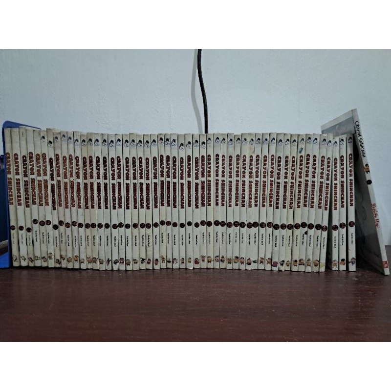 Komik Crayon Shinchan full set lengkap vol 1–49 (indorestu) bonus vol 50 (elex) (langka)