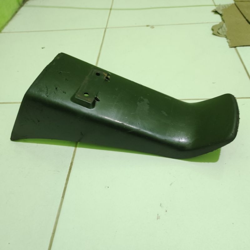 slebor belakang Kawasaki Kaze r original