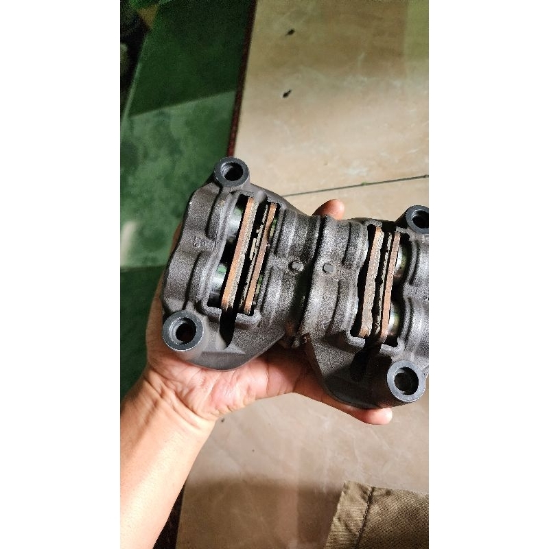 kaliper tokico suzuki gsxr750 gsx 1000 gsxr 600 caliper for disc depan limbah moge 4 piston