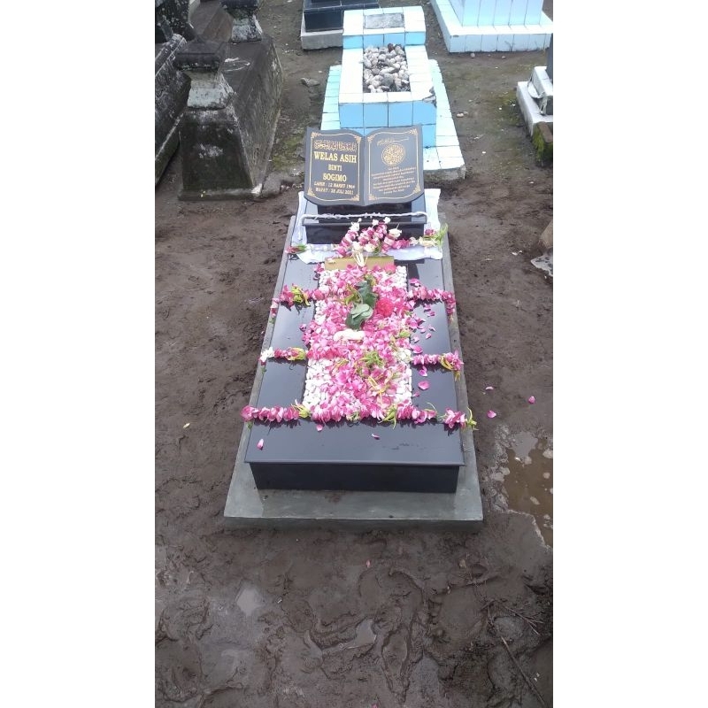 NISAN MAKAM MINIMALIS BADAN NISAN BUKU GRANITO UKURAN 50X120