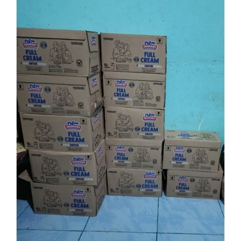

Susu UHT Grandairy Full Cream 1 Liter 1 Dus Karton