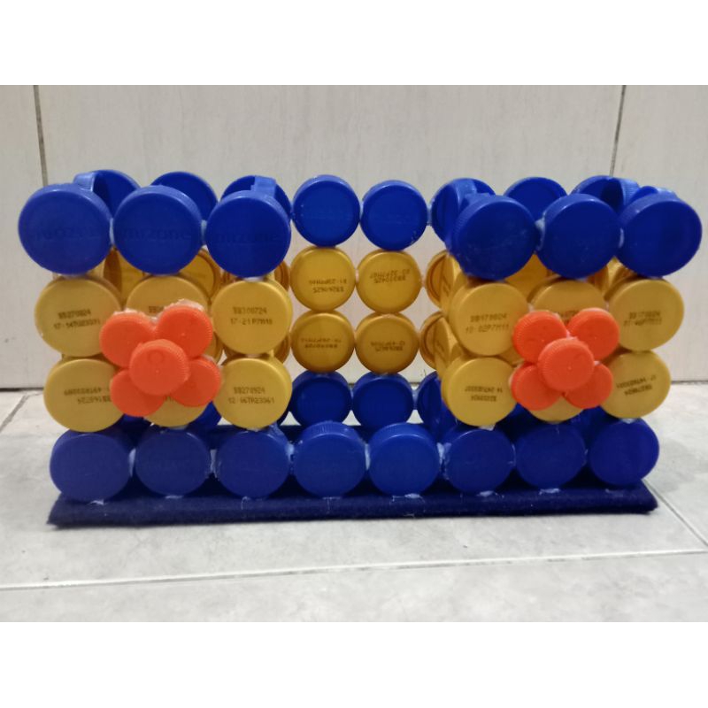 

Kerajinan 3 in 1/Tempat penssil + dudukan hp.