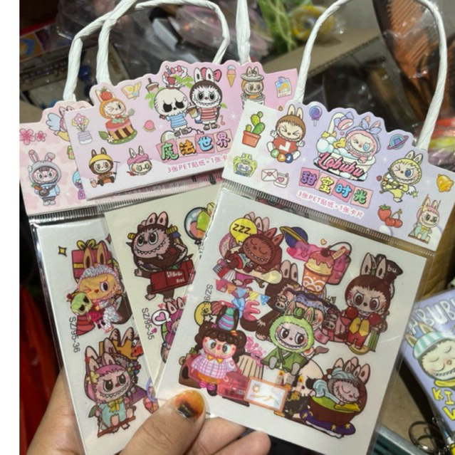 

Stiker Labubu Model Tas 4 Lembar Premium Quality