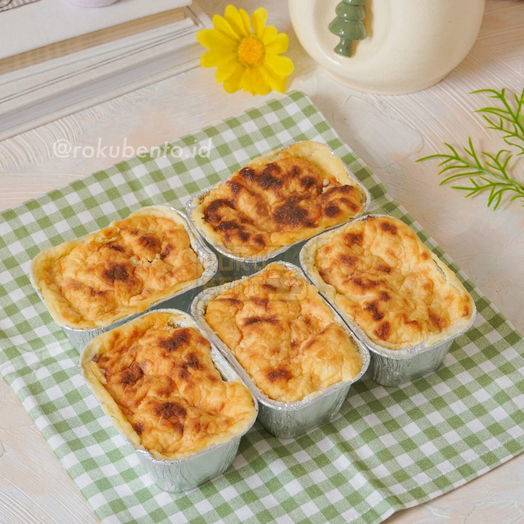 

Baked Fusilli isi 5 Roku Bento PIK - Pasta Keju Sosis Panggang Ready to Eat