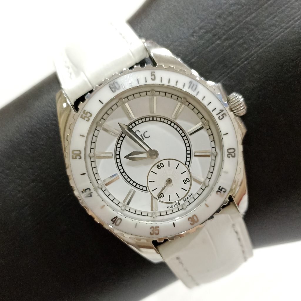 Jam Tangan GC Guess Collection Swiss Ceramic Sub Second Quartz Watch Mewah Putih Keramik Stainless