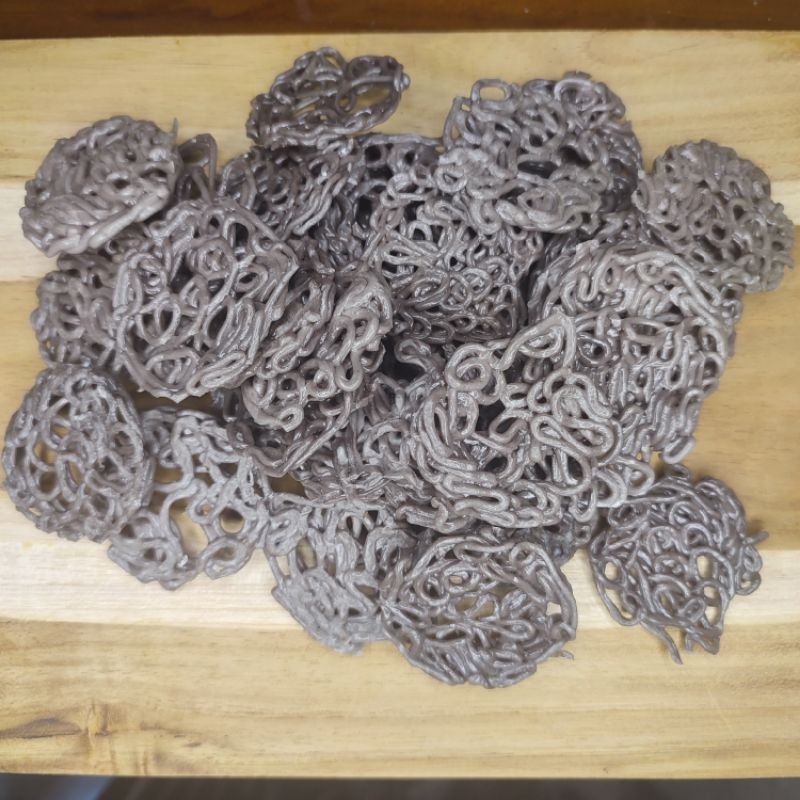 

Kerupuk Uyel Bawang Terasi Cap Pule Mas