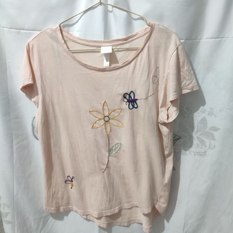 H&M Rework Kaos Unik Cewek Katun Pastel Polos