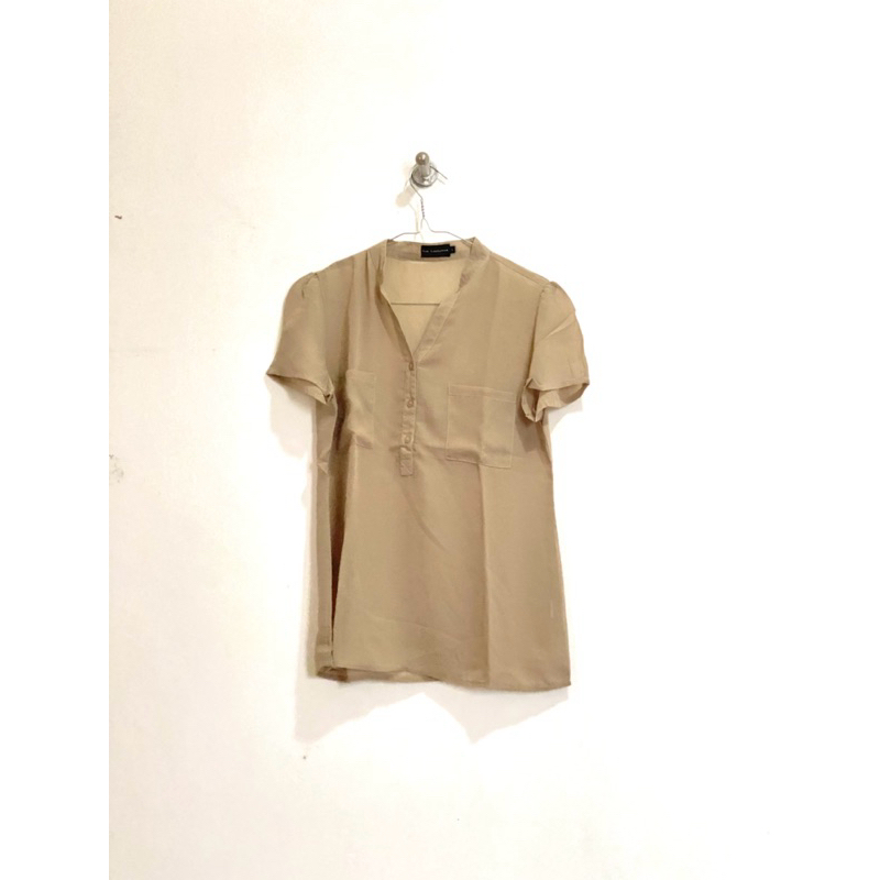 Kemeja Wanita Lengan Pendek The Executive