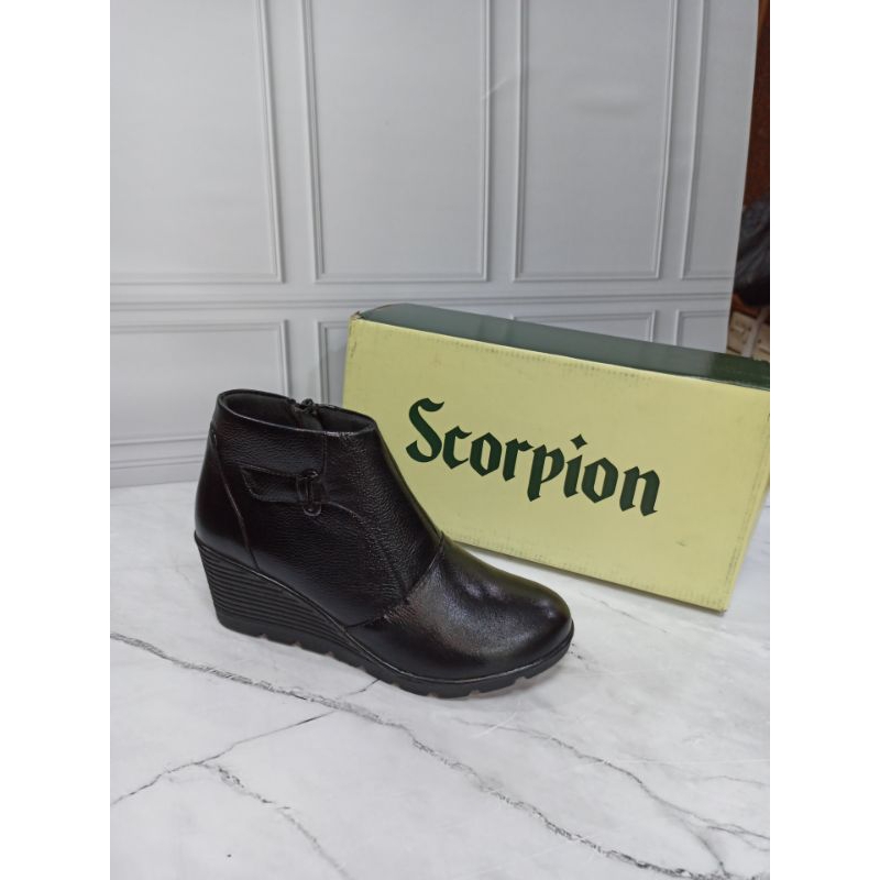 Scorpion Y2707 Sepatu Boots wedges wanita kulit asli