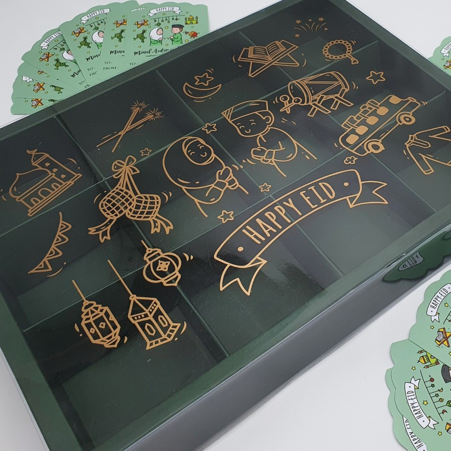 

5 Pcs Dus Mika Packaging Kue Cokelat Idul Fitri Hampers Lebaran Hijau Tua Sekat 12 Ukuran 24 x 31.2 x 4.5cm