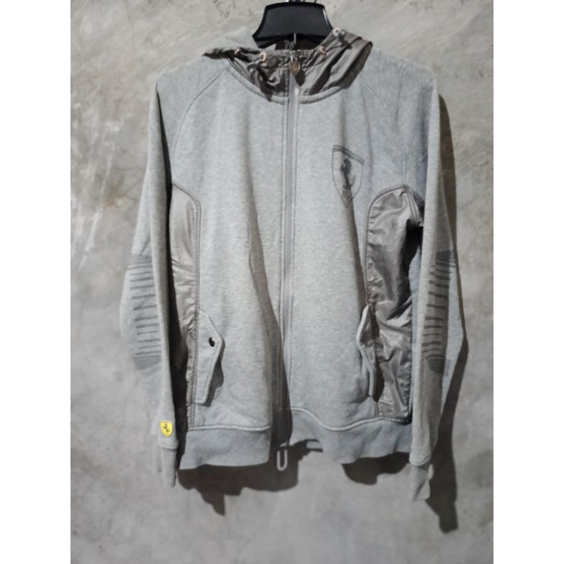 Jaket Puma X Scuderia Ferarri Second (Limited Edition) Very rare